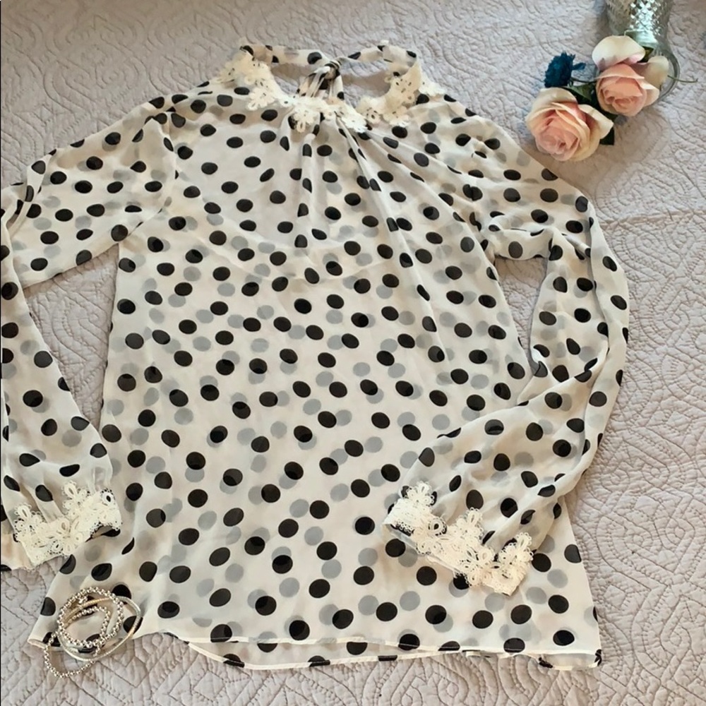 Adorable dotted blouse made and in Brazil!